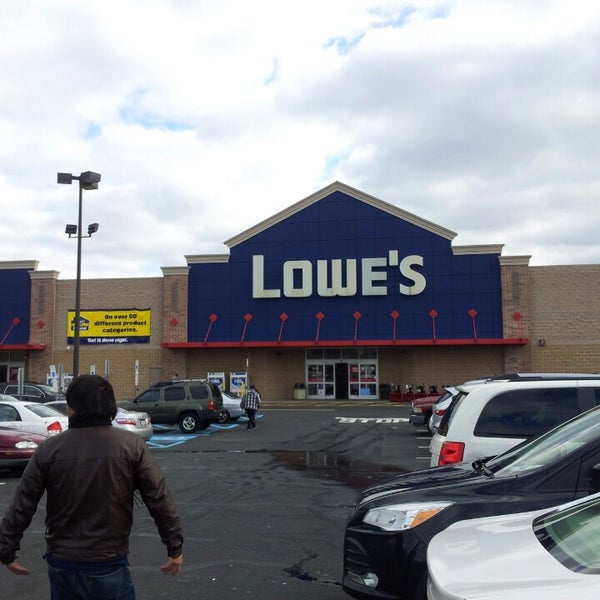 Photos at Lowe's Northeast Philadelphia 9701 Roosevelt Blvd