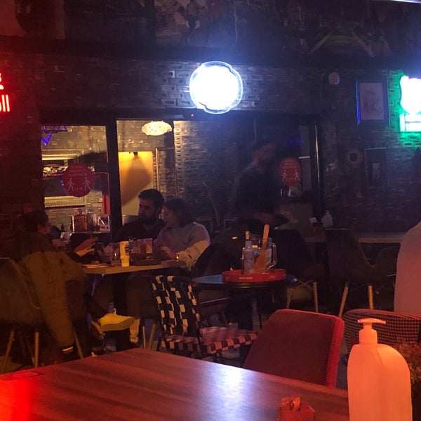 Foto diambil di Belçikalı Gastro Pub oleh .Erdogan A. pada 9/22/2021