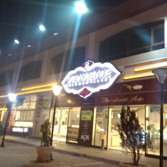 Saraylızade unlu mamuller Saraylızade Unlu Mamuller - Çaybaşı Mh., Karaman Cd, 42000 Konya