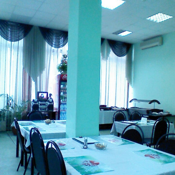 Буфет в учебном заведении. Современные школьные столовые. Малый переулок 17 калининград. Столовая малый пер 32 калининград. Столовая малый пер 32 калининград.