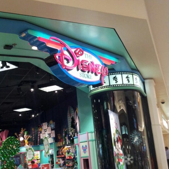 Disney store Mall Del Norte Laredo, TX