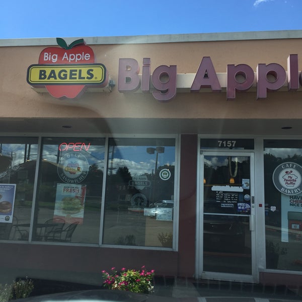 Big Apple Bagels 8 tips from 251 visitors