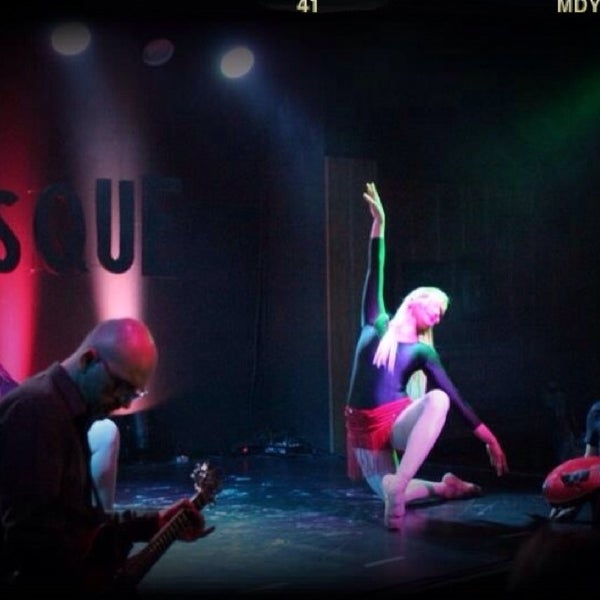 Снимок сделан в Teatro Burlesque пользователем Jose maria M. 11/19/2013