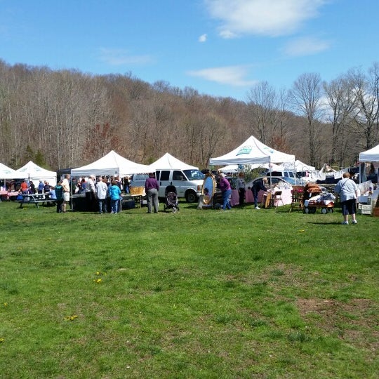 Bozrah Farmers Market Town of Bozrah, CT