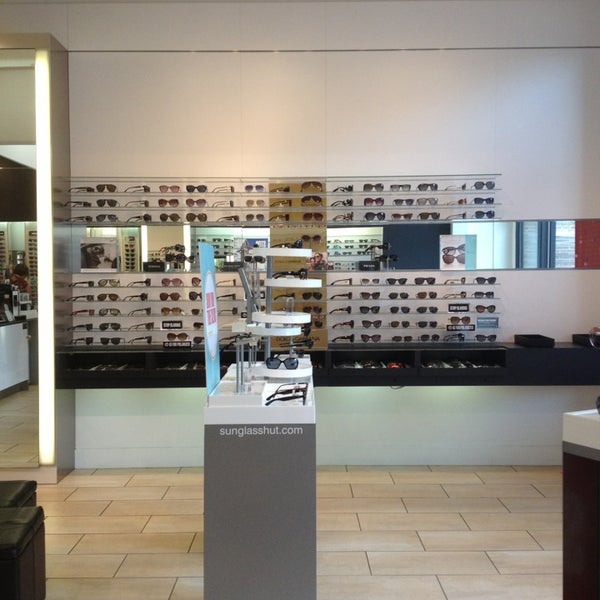 sunglass hut flatirons