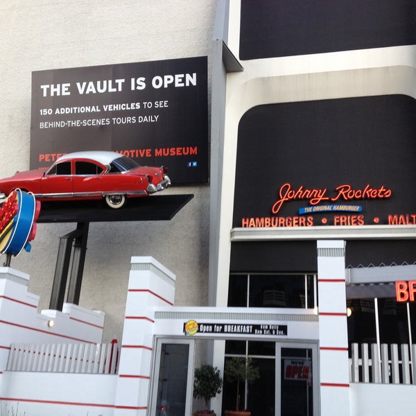 Johnny Rockets (Now Closed) Miracle Mile 6 tips from 995 visitors