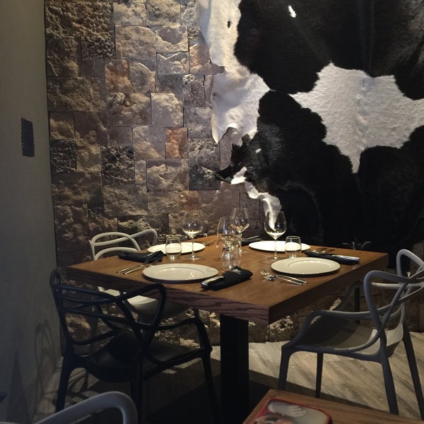4/9/2017 tarihinde Michel A.ziyaretçi tarafından 130 Grados Steakhouse'de çekilen fotoğraf