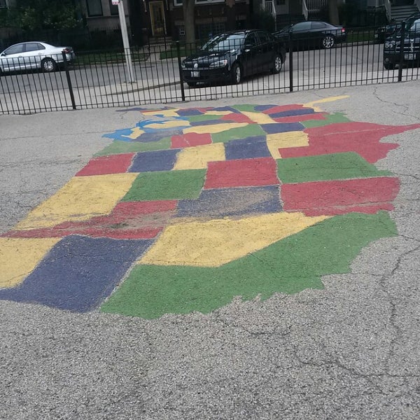 Alexander Hamilton Elementary School Lakeview 1650 W Cornelia Ave