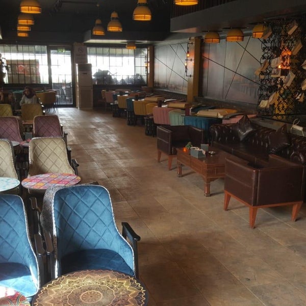3/13/2020 tarihinde MUSTAFA Y.ziyaretçi tarafından Cafe Mırra'de çekilen fotoğraf