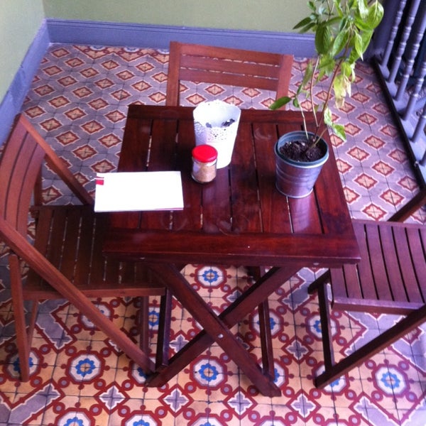 5/4/2014 tarihinde Jesús C.ziyaretçi tarafından Café Rojo'de çekilen fotoğraf