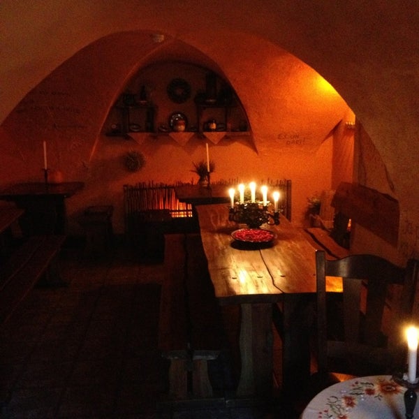 Foto diambil di Taverna dzintara ceļā. oleh Artūrs S. pada 9/2/2013