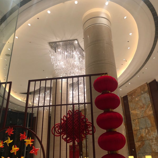 Photo taken at Shanghai Marriott Hotel City Centre by Bill Z. on 1/10/2020
