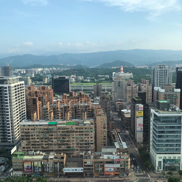 Photo taken at Courtyard by Marriott Taipei by Bill Z. on 8/10/2019