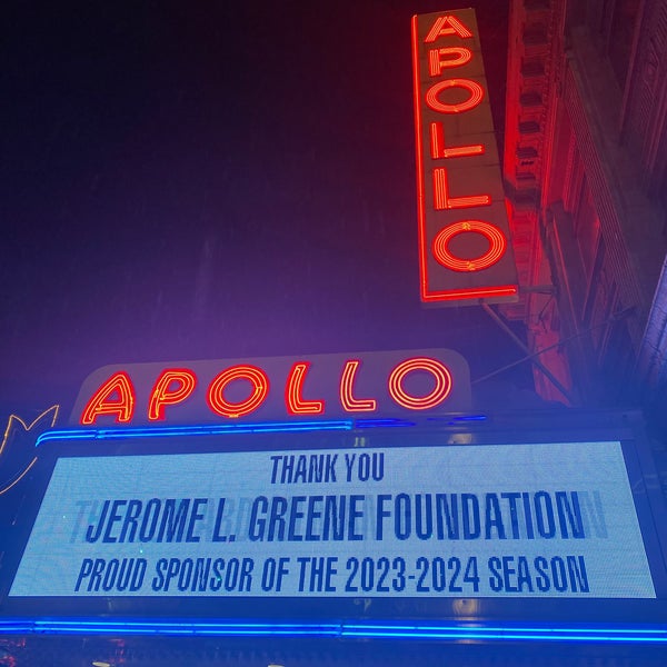 Foto tirada no(a) Apollo Theater por Hatice em 12/28/2023