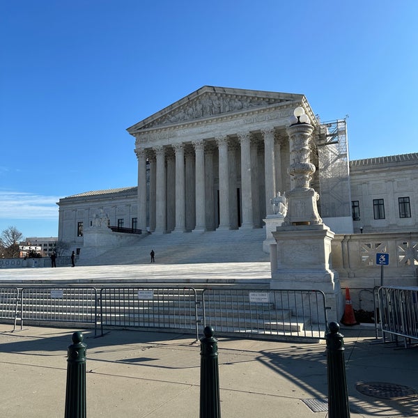 Foto diambil di Supreme Court of the United States oleh 슈퍼꼰데 pada 2/1/2024