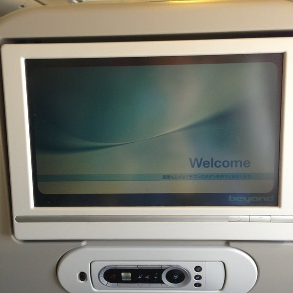 Korean Airlines Checkin Airport Ticket Counter in Dulles