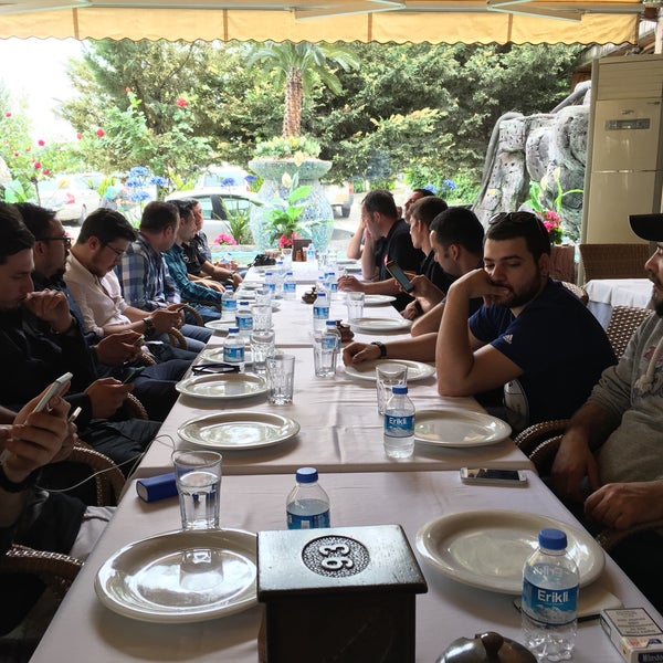 5/15/2016 tarihinde Sinan B.ziyaretçi tarafından Cumhuriyet Halimbey Restoran'de çekilen fotoğraf