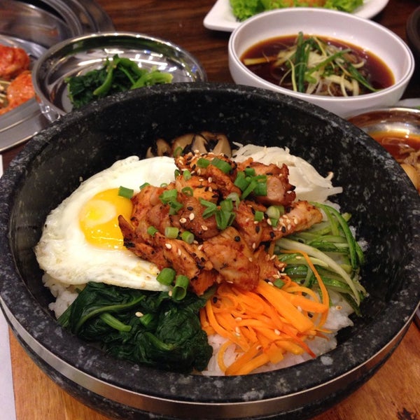 Photo taken at Dae Bak Korean BBQ Restaurant by Wenny S. on 3/26/2014