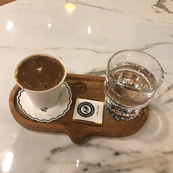 Foto tirada no(a) Kahve Durağı Fatih por Pudra Ş. em 3/12/2019