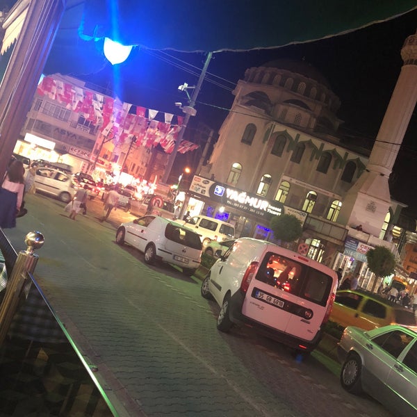 6/19/2018에 M S.님이 Ömür Restaurant에서 찍은 사진