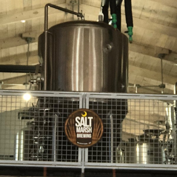 8/10/2018에 Kirk W.님이 Salt Marsh Brewing에서 찍은 사진