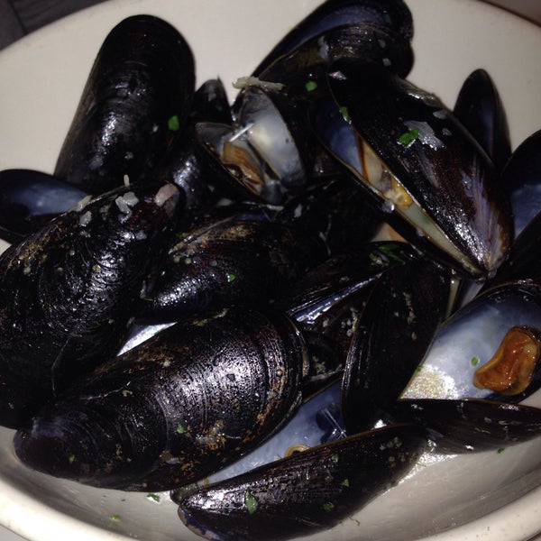 Simply the best. Mussels were fantastic starter.