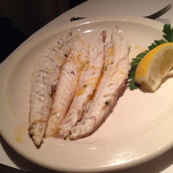 2/6/2014 tarihinde James H.ziyaretçi tarafından Campagnola Restaurant'de çekilen fotoğraf