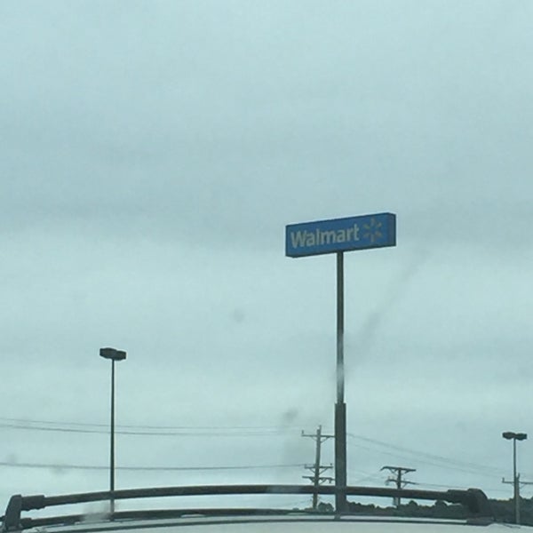 Walmart Supercenter Clarksville, AR