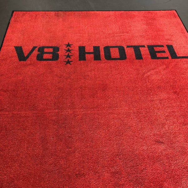 7/23/2018에 Abdulla A.님이 V8 Hotel Classic Motorworld에서 찍은 사진