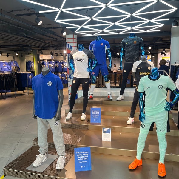 chelsea fc team store