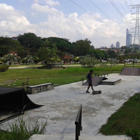 Redbull D I Y Skatepark Taman Jaya