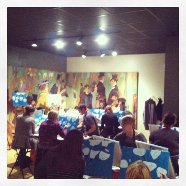 Arte Wine and Painting Studio Art Gallery in Wauwatosa