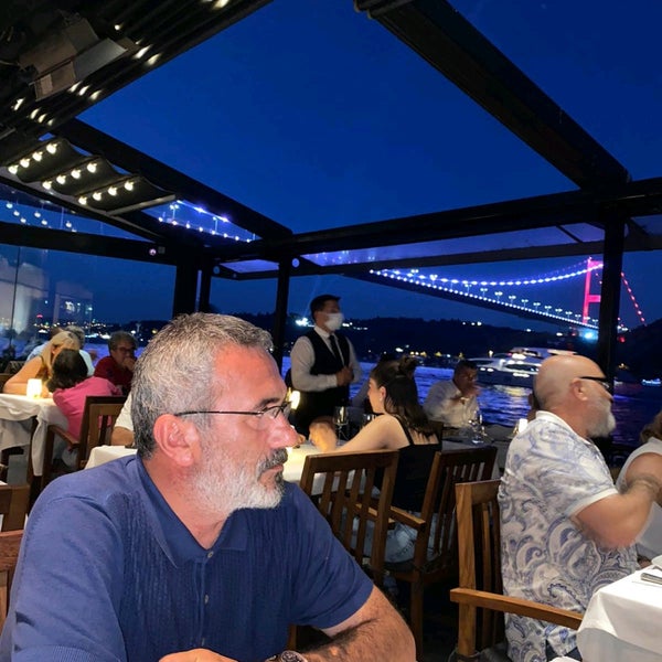 Foto scattata a Iskele Balik Restaurant da Seyyah Ç. il 8/21/2021