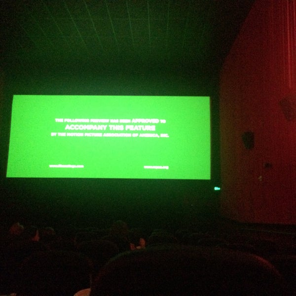 Marcus College Square Cinema Cedar Falls'da Sinema