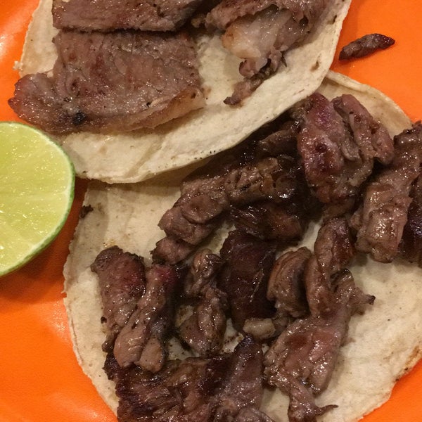 Tacos de picaña uff, recomendables.