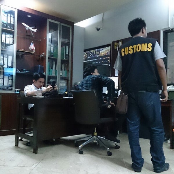 Datsun 620 pickup. Солиқ ва божхона. Ed2 customs uz. New customs uz. Таможенники узбекистана.