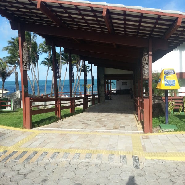 Hotel Vila do Mar....excelente  -☆☆☆☆☆                                          gente cálida , muy buena atención....bueno el restaurant...la seguridad en todo el lugar y la playa hermosaaa!