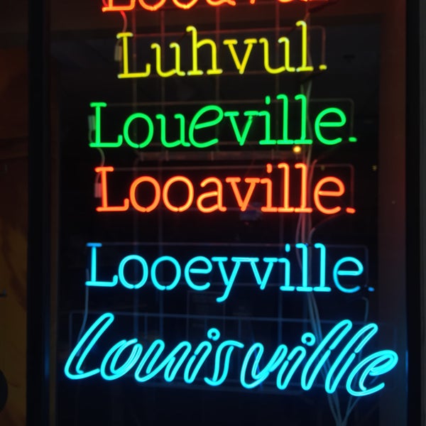 Photo prise au Louisville Visitors Center par Gabe T. le5/23/2016