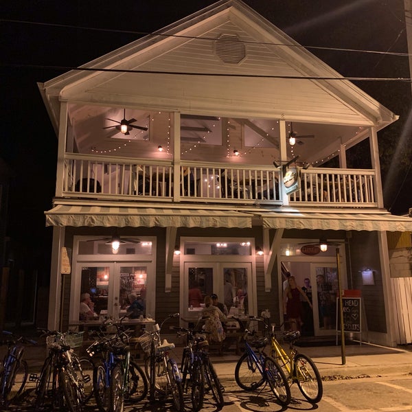 Foto tirada no(a) Firefly Southern Kitchen por Gabe T. em 2/3/2019