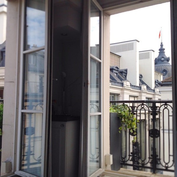 5/23/2015にBryant D.がHotel Duo Parisで撮った写真