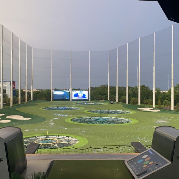 Photo taken at Topgolf by Y on 6/12/2022