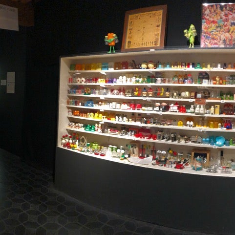 5/6/2018에 CHRISTA M.님이 Salt &amp; Pepper Shaker Museum에서 찍은 사진
