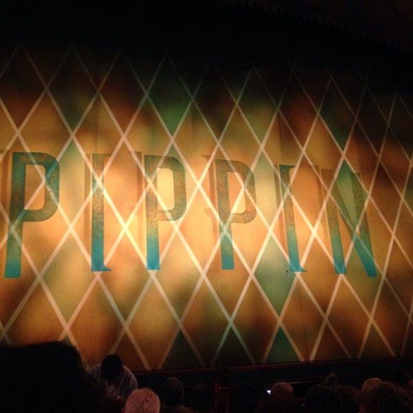 6/1/2014 tarihinde Rul V.ziyaretçi tarafından PIPPIN The Musical on Broadway'de çekilen fotoğraf