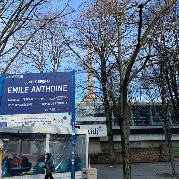 Les Piscines à Paris 15ème Arrondissement Sortirapariscom