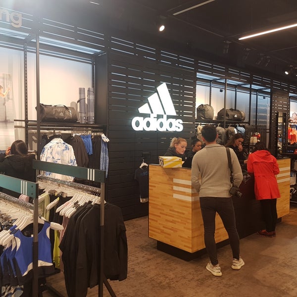 adidas store melbourne central