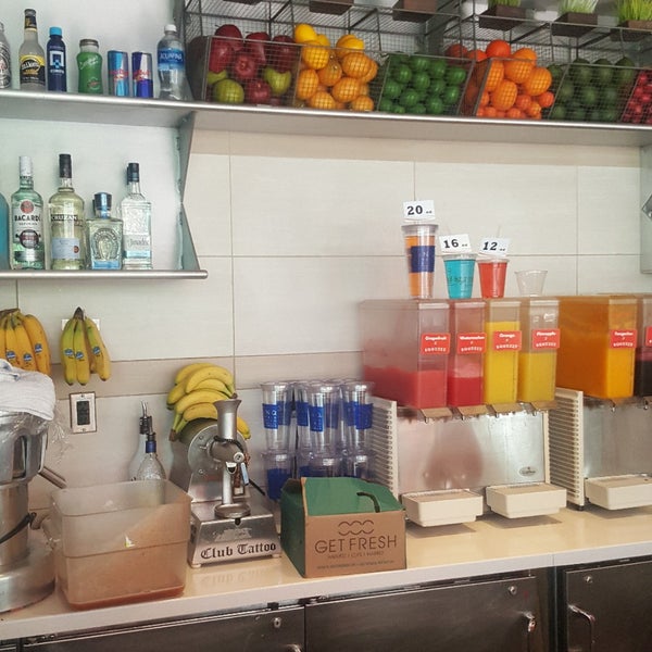 Squeeze Fresh Cocktails (Now Closed) Juice Bar in Las Vegas