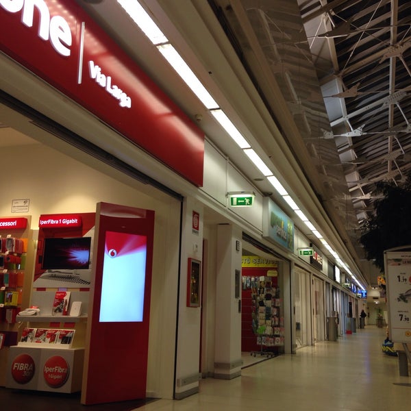 Centro Commerciale Vialarga San Vitale Bologna, EmiliaRomagna