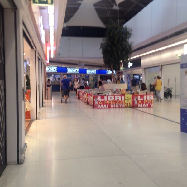 Centro Commerciale Vialarga San Vitale Bologna, EmiliaRomagna