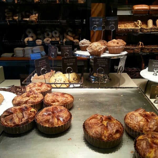 Saint Louis Bread Co. 447 N New Ballas Rd