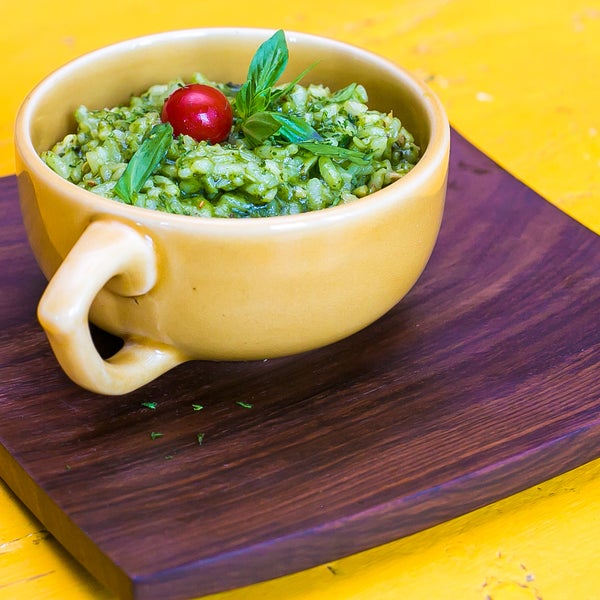week job .. Do not get discouraged and understand that every problem has a solution_ Chicken risotto in pesto sauce